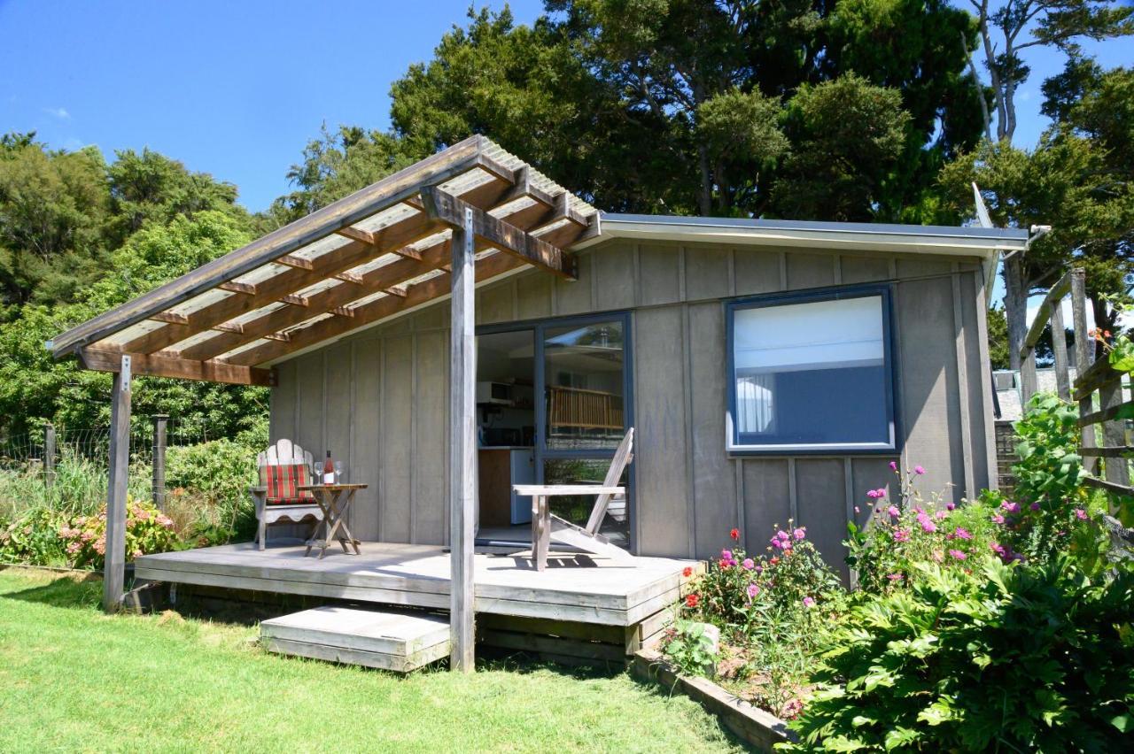 Villa The Hen House Kaipara Flats Exterior foto